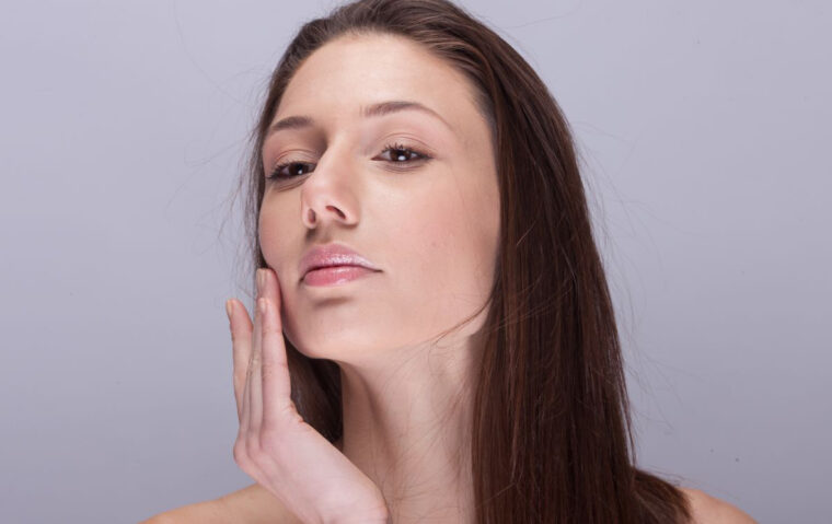 SAFEAS Gesichtsserum – intensive Pflege für strahlende Haut.